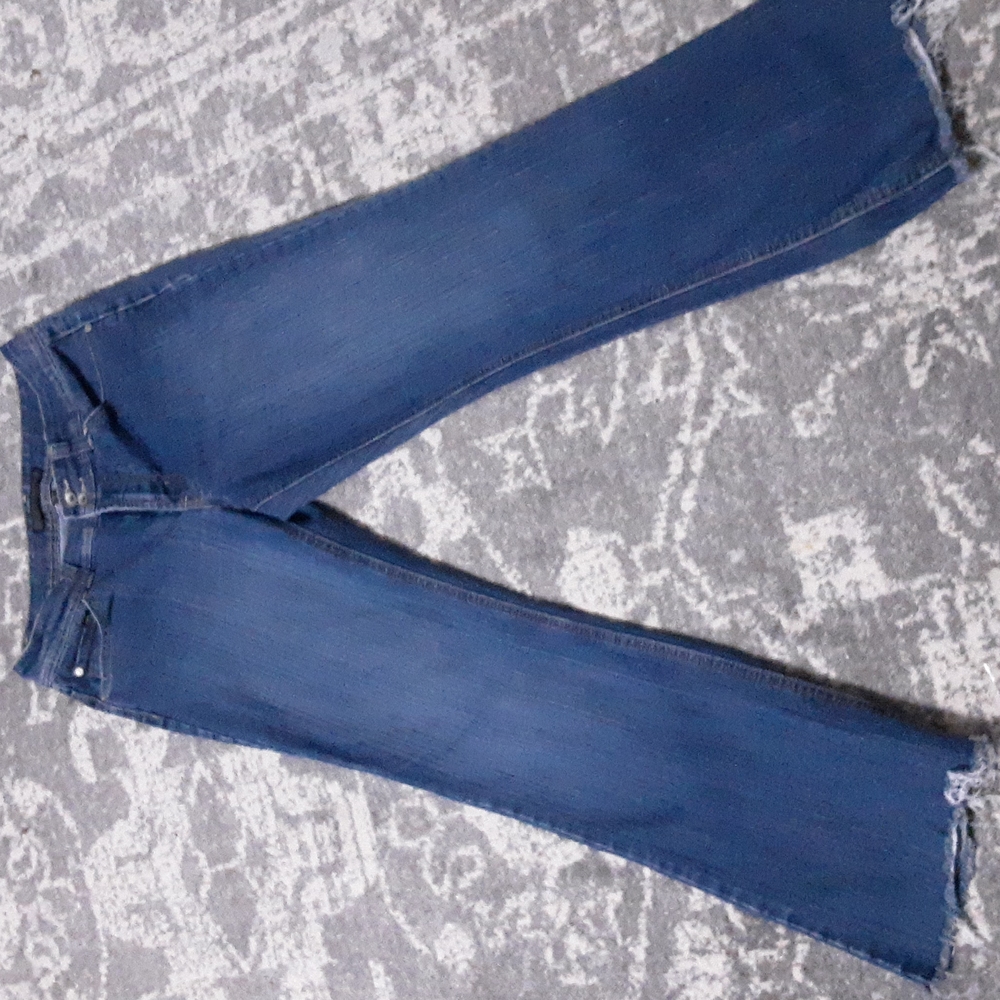Nine West Jeans size 6 low rise flare
